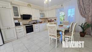 Дом 141м², 2-этажный, участок 4 сот.  