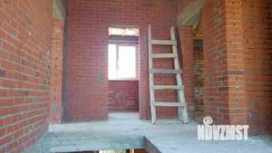 Дом 160м², 2-этажный, участок 5 сот.  