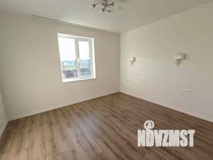 Дом 126м&sup2;, 1-этажный, участок 6 сот.  