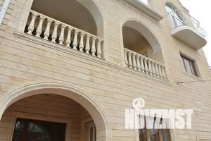 Дом 320м&sup2;, 3-этажный, участок 6 сот.  