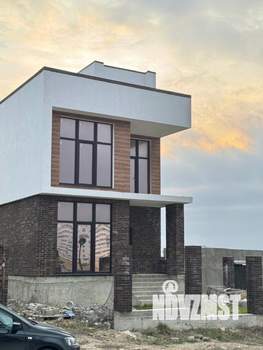 Дом 300м&sup2;, 2-этажный, участок 4 сот.  