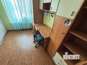 Дом 67м&sup2;, 3-этажный, участок 2 сот.  