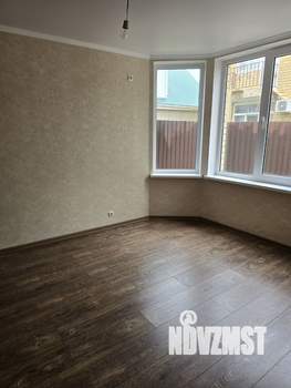 Дом 160м&sup2;, 2-этажный, участок 5 сот.  