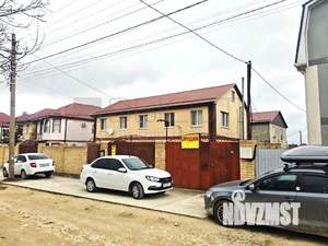 Дом 207м&sup2;, 2-этажный, участок 5 сот.  