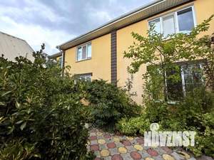 Дом 305м², 2-этажный, участок 10 сот.  