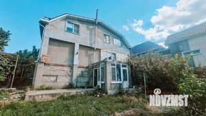 Дом 330м&sup2;, 2-этажный, участок 6 сот.  