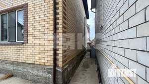 Дом 220м&sup2;, 2-этажный, участок 3 сот.  