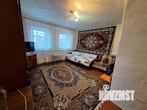 Дом 40м&sup2;, 2-этажный, участок 11 сот.  