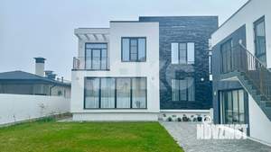 Дом 530м&sup2;, 3-этажный, участок 8 сот.  