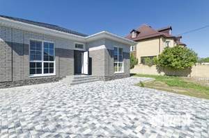 Дом 108м&sup2;, 2-этажный, участок 5 сот.  