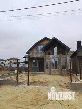 Дом 174м², 2-этажный, участок 3 сот.  