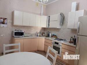 Дом 170м², 2-этажный, участок 4 сот.  