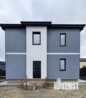 Дом 240м&sup2;, 2-этажный, участок 6 сот.  