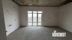 Дом 151м&sup2;, 2-этажный, участок 3 сот.  