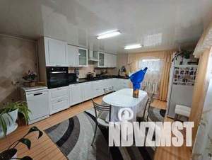 Дом 240м², 2-этажный, участок 8 сот.  