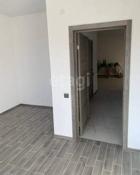 Дом 235м&sup2;, 3-этажный, участок 4 сот.  