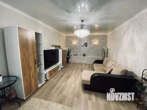 Дом 90м&sup2;, 2-этажный, участок 8 сот.  