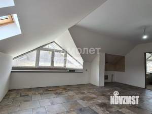 Дом 150м², 3-этажный, участок 5 сот.  