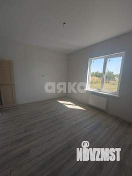 Дом 100м&sup2;, 1-этажный, участок 7 сот.  