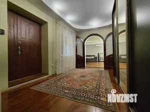 Дом 220м², 1-этажный, участок 10 сот.  