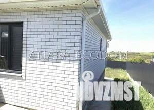 Дом 140м&sup2;, 1-этажный, участок 6 сот.  