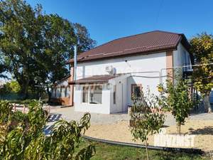 Дом 163м&sup2;, 2-этажный, участок 10 сот.  