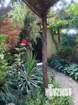 Дом 183м&sup2;, 2-этажный, участок 7 сот.  