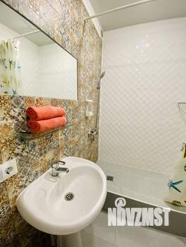 Дом 257м&sup2;, 2-этажный, участок 4 сот.  