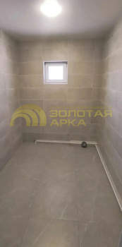 Дом 187м&sup2;, 2-этажный, участок 4 сот.  