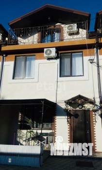 Таунхаус 143м&sup2;, 3-этажный, участок 1 сот.  