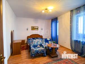 Таунхаус 265м&sup2;, 3-этажный, участок 7 сот.  