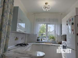 Дом 156м&sup2;, 2-этажный, участок 7 сот.  