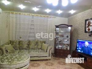 Дом 273м&sup2;, 2-этажный, участок 5 сот.  