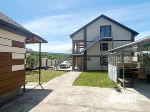 Дача 315м&sup2;, 3-этажный, участок 8 сот.  