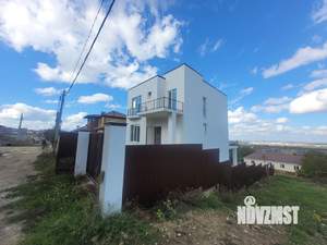 Дом 291м&sup2;, 2-этажный, участок 5 сот.  