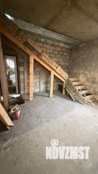 Дом 194м&sup2;, 2-этажный, участок 5 сот.  