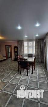 Дом 75м&sup2;, 2-этажный, участок 1 сот.  