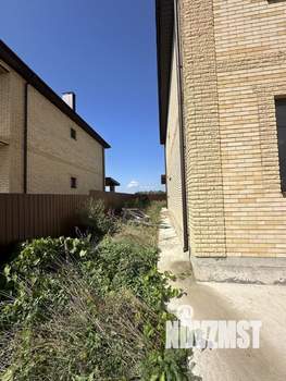 Дом 171м&sup2;, 2-этажный, участок 4 сот.  