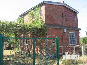 Дом 65м&sup2;, 2-этажный, участок 5 сот.  