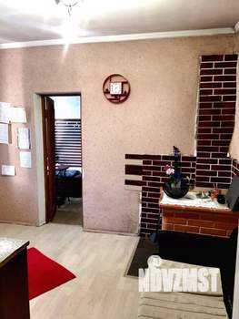 Дом 30м&sup2;, 2-этажный, участок 7 сот.  