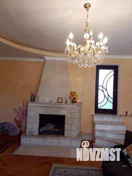 Дом 267м&sup2;, 2-этажный, участок 9 сот.  