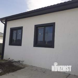 Дом 97м&sup2;, 2-этажный, участок 3 сот.  