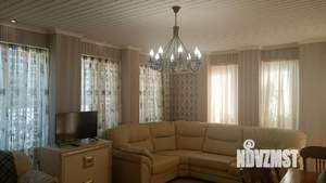 Дом 132м&sup2;, 2-этажный, участок 7 сот.  