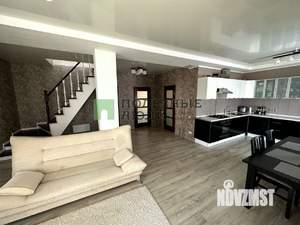 Дом 166м², 2-этажный, участок 8 сот.  