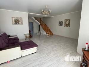 Дом 150м², 2-этажный, участок 3 сот.  