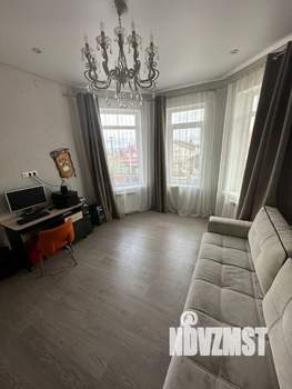 Дом 184м², 2-этажный, участок 8 сот.  