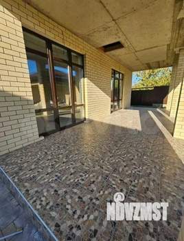 Дом 130м&sup2;, 2-этажный, участок 8 сот.  