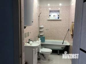 Дом 80м&sup2;, 2-этажный, участок 4 сот.  