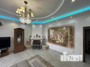 Дом 378м&sup2;, 2-этажный, участок 8 сот.  