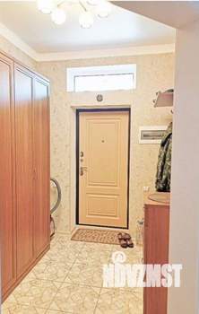 Дом 163м&sup2;, 3-этажный, участок 3 сот.  